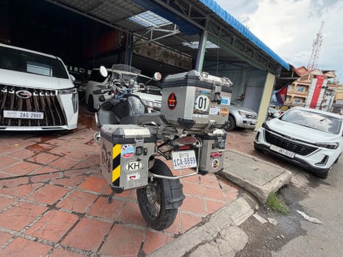 ម៉ូតូលក់BMW GSឆ្នាំឆ្នាំ2013លក់5500$