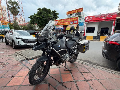 ម៉ូតូលក់BMW GSឆ្នាំឆ្នាំ2013លក់5500$