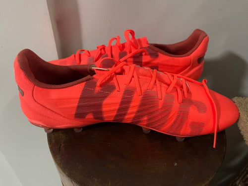 ស្បែកជើងកីឡា Brand Puma original