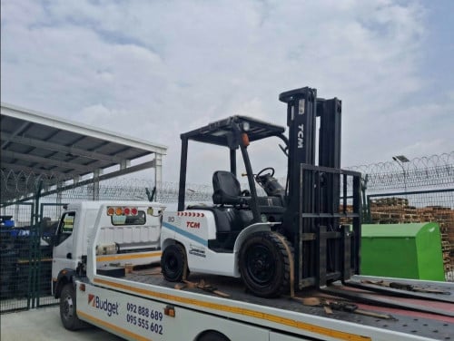 សេវាកម្មជួលឡានដឹកឡាន-Car Carrier Service