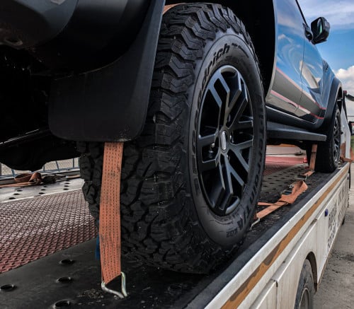 សេវាកម្មជួលឡានដឹកឡាន-Car Carrier Service