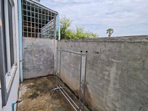 ផ្ទះល្វែងសំរាប់លក់ ឬជួល | Flat House for sale or rent