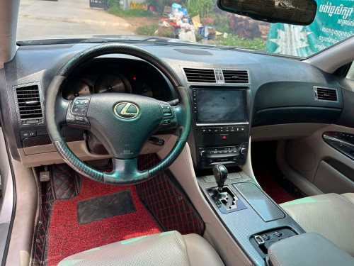 លក់ប្រញាប់លុយ  Gs 300 P1 full option