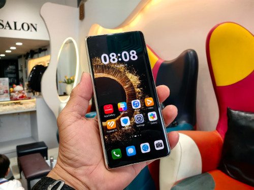 #HUAWEI  Mate X6   🍁 96% 🍁 🍁  Global . Sim 2 🍁 🍁 12GB ram + 512GB rom  .🍁 🍁  455$  🍁