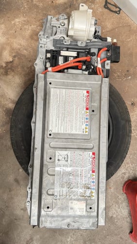 អាគុយ ​Hybrid​ឆ្នាំ​ 022 អក្សរ ​X