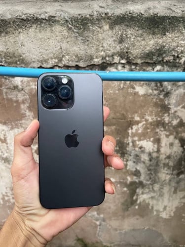 លក់ចែកបងប្អូនប្រេីiPhone 14 Pro Max 128GB (LL/A) ស្សំនុំសុីន។