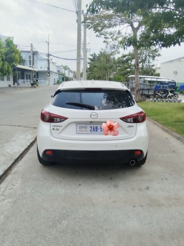 លក់ Mazda3-2015 * Full Option * ម្ចាស់ដើម