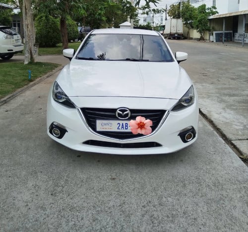 លក់ Mazda3-2015 * Full Option * ម្ចាស់ដើម