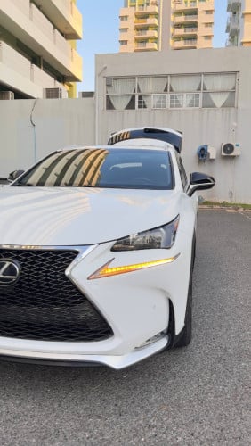 ស្តុកថ្មី NX 200T F Sport 2016 6ប៊ូតុង ប៉ុង2