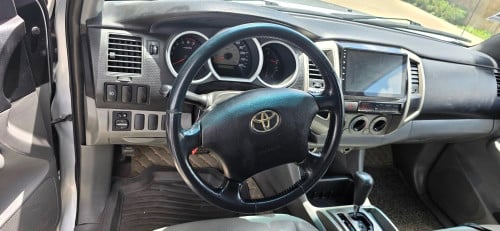 លក់​ Tacoma ឆ្នាំ​2006 ប៉ុង1 $16800 ចរចា​