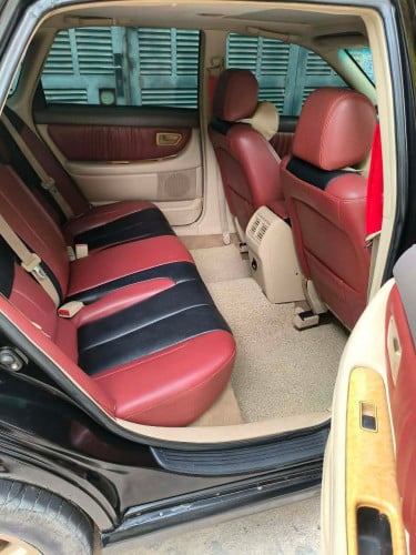 លក់​ Toyota avalon year 2000 Full options