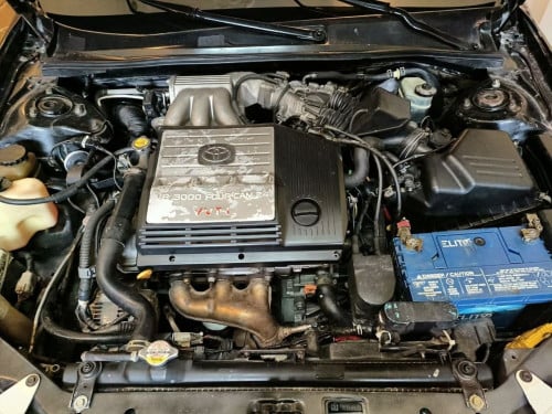 លក់​ Toyota avalon year 2000 Full options