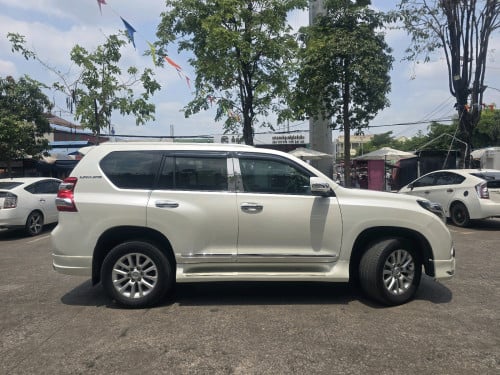 ឡានស្អាត បញ្ចុះតម្លៃ! Toyota Land Cruiser Prado 2016 TXL (សាំង) 7កៅអី 3ជួរ 🌟 Spec អារ៉ាប់