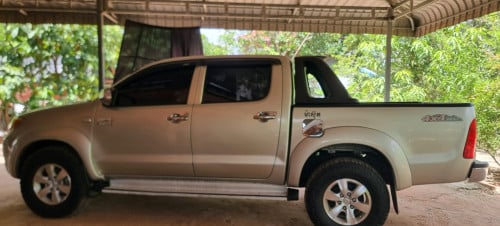 លក់ Toyota vigo 2008