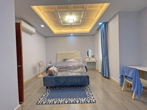 🏘 វីឡាកូនកាត់ (LA) ក្នុងបុរី ភ្នំពេញថ្មីក្រោយអ័រគីដេ 2004 ត្រូវការលក់បន្ទាន់ខ្លាំង (