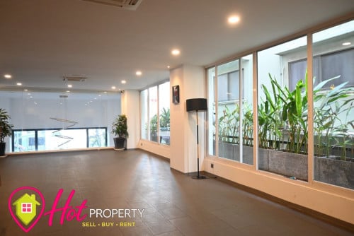 🏢 Commercial Space for Rent  BKK 3 || 750$/Month