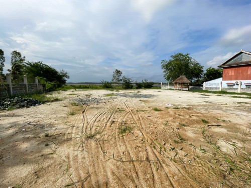 🏦Land Available for Urgent Sale at a Special Price (Negotiable).