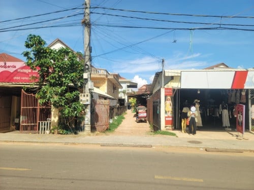 🏦Link House Available for Urgent Sale at a Special Price (Negotiable).