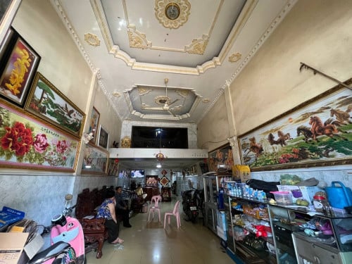 🏦Shop House Available for Urgent Sale at a Special Price (Negotiable).