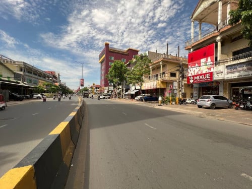 🏦Shop House Available for Urgent Sale at a Special Price (Negotiable).