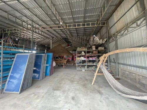 🏦Warehouse Available for Urgent Sale at a Special Price (Negotiable).