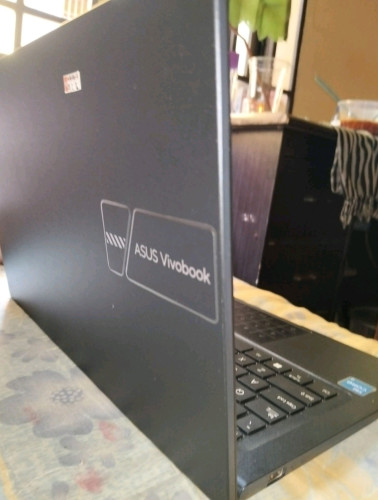 🔥 លក់ ASUS Vivobook 14 ប្រើតែ ២ខែ ដូចថ្មី ៩៩% 🔥