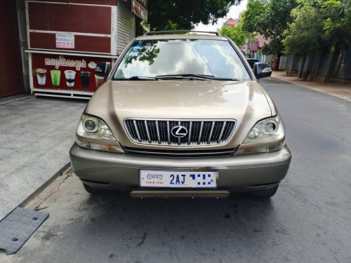🔥 លក់បន្ទាន់ Lexus RX300 ឆ្នាំ2003✅ ប៉ុង1