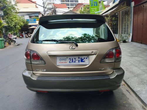 🔥 លក់បន្ទាន់ Lexus RX300 ឆ្នាំ2003✅ ប៉ុង1
