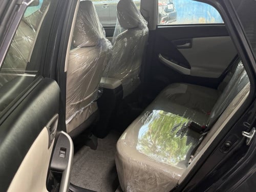 🔥Prius014Option3 កាន់💰5500$💸ដកឡានភ្លាមបង់រំលស់ជាមួយឃ្លាំងផ្ទាល់