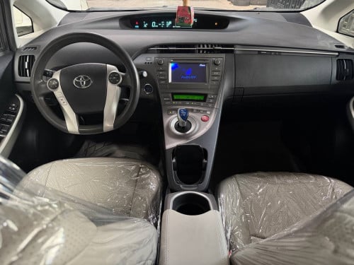 🔥Prius014Option3 កាន់💰5500$💸ដកឡានភ្លាមបង់រំលស់ជាមួយឃ្លាំងផ្ទាល់