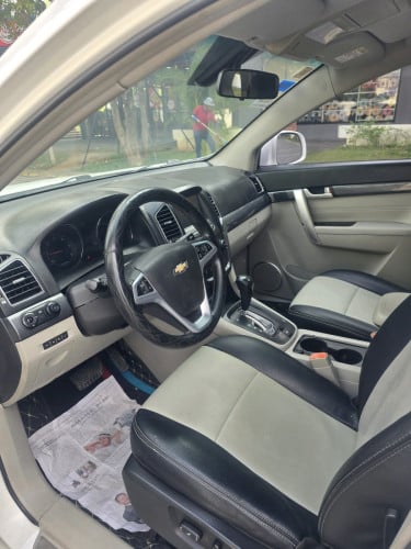 🚀ឡាន​អាមេរិក 7កៅអី Chevrolet016