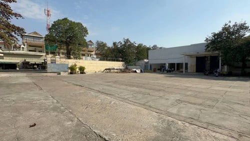 ឃ្លាំងជួល/Warehouse for Rent ទីតាំងទួលគោគ សង្កាត់បឹងកក់/Locatin songkat Boeng Kak 2 khan Toul kork