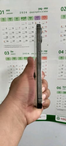 12 PM 256G CH ដាក់ sim 2