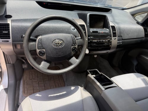 2007 Prius full no maps