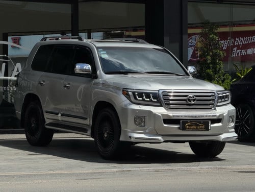 2013 Land Cruiser GX-R (2013年陸地巡洋艦GX-R)