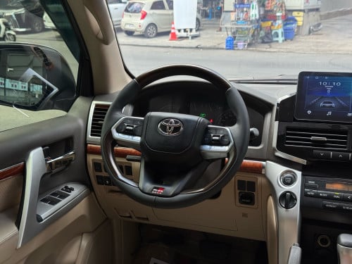 2013 Land Cruiser GX-R (2013年陸地巡洋艦GX-R)