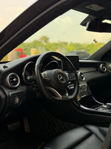 2015 Mercedes Benz C300