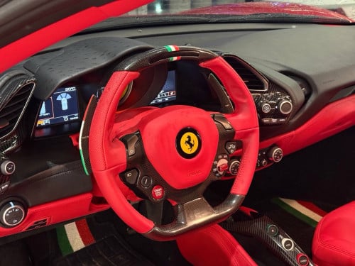 2017 Ferrari 488GTB  (法拉利 488GTB)