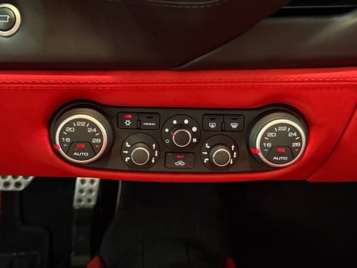 2017 Ferrari 488GTB  (法拉利 488GTB)