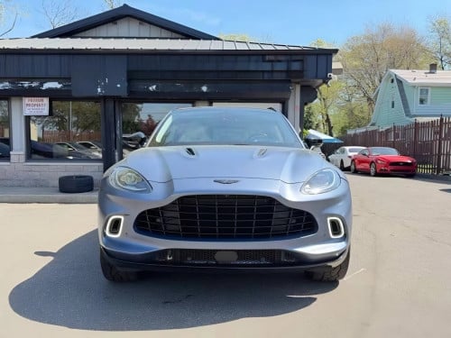 2021 Aston Martin DBX 4.0 V8