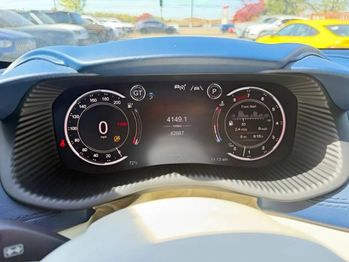 2021 Aston Martin DBX 4.0 V8