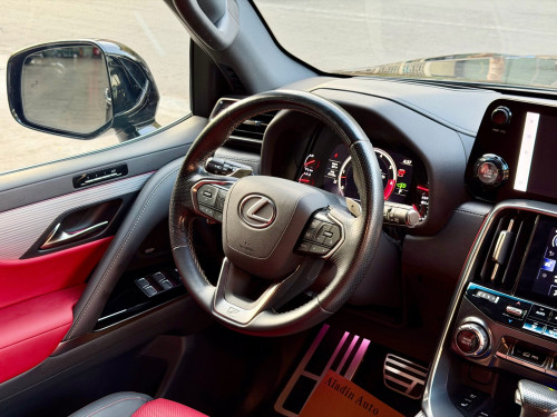 2022 Lx 600 F sport