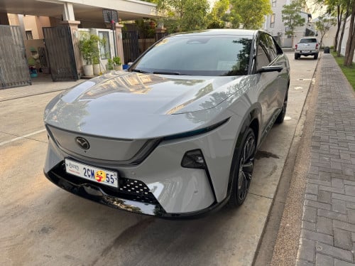 2025 Mazda EZ60 Option Max +2 ទេីបប្រេីបាន1ពាន់kmជាង