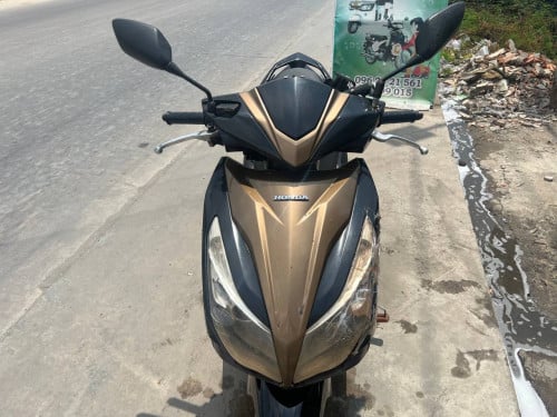 350$ (បាត់កាត) AirBlade 016 ស្តេចម៉ាស៊ីនតាន់ មូលហោះ