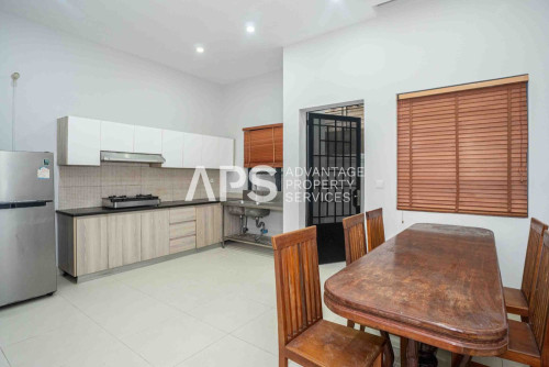 4 Bedroom Linkhouse For Sale - Borey Villa Town | Phnom Penh