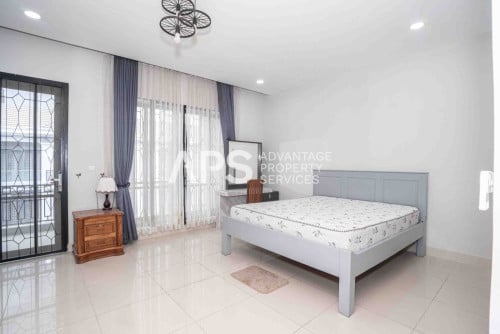 4 Bedroom Linkhouse For Sale - Borey Villa Town | Phnom Penh