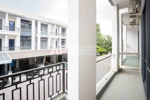 4 Bedroom Linkhouse For Sale - Borey Villa Town | Phnom Penh