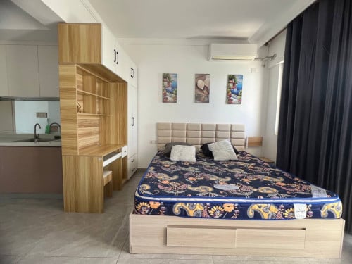 47m2 Fully Furnished Apartment for rent, Yuetai condo riverside, river view, near night market