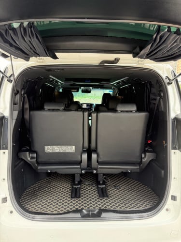 Alphard 2020 ពណ៍ស