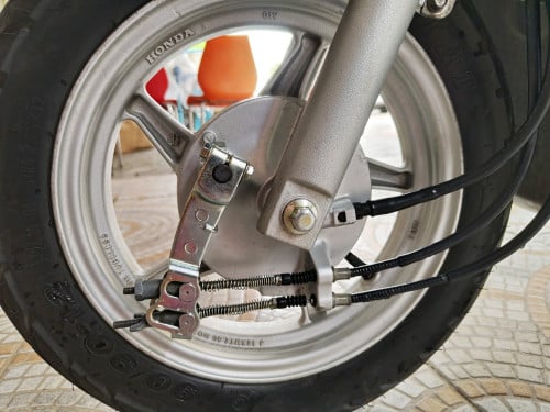 BENLY 110cc ប្រាំងដៃសុីន តំលៃធូរ 086990168